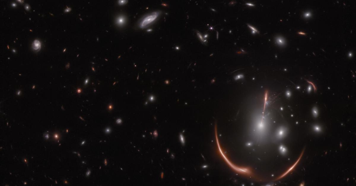 Схематичное изображение далёких галактик и световой вспышки сверхновой типа Ia, поясняющее ускоряющееся расширение Вселенной